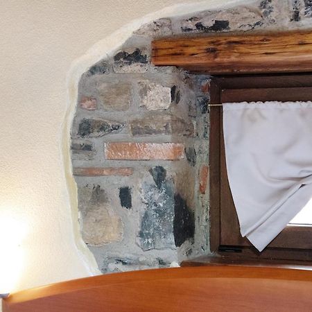 La Mansarda Di Eros E Tiziana Lejlighed Lanzo dʼIntelvi Eksteriør billede